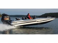 Bass Cat Puma 2011 Boat specs