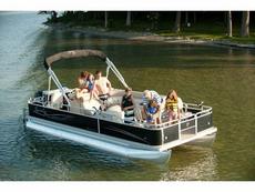 Cypress Cay Angler 220 2011 Boat specs