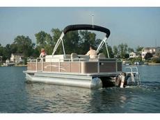 Cypress Cay Seabreeze 230 Fish 2011 Boat specs