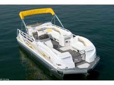 JC Manufacturing TriToon Classic 226 I/O 2011 Boat specs