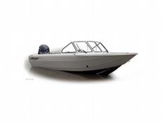 Jetcraft 1925 Discovery 2011 Boat specs