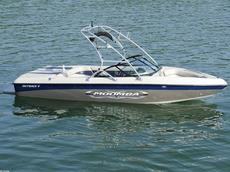 Moomba Outback V 2011 Boat specs