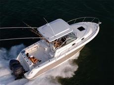 Robalo R305 2011 Boat specs