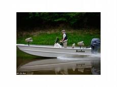 SeaArk 2472MVJT 2011 Boat specs