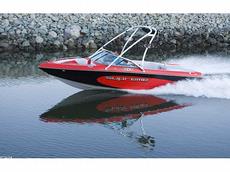 Ski Supreme V212  2011 Boat specs