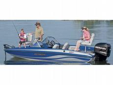 Stratos 476 SF 2011 Boat specs