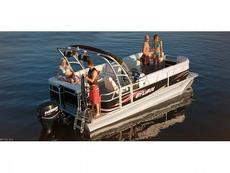 Sylvan Signature Sport 8522 2011 Boat specs