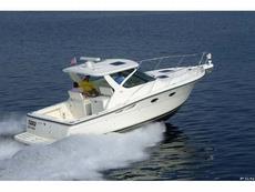 Tiara Yachts 3200 Open 2011 Boat specs