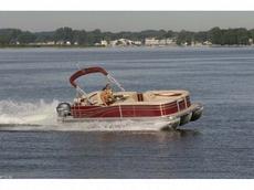 Bennington 2050 RL  2012 Boat specs