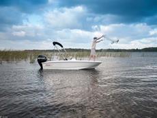 Boston Whaler 130 Super Sport 2012 Boat specs