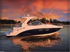 Chaparral Signature 310  2012 Boat specs