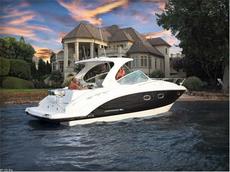 Chaparral Signature 330  2012 Boat specs