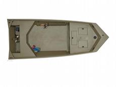 Crestliner Retriever Jon Deluxe 1756 2012 Boat specs