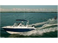 Everglades Boats 230DC  2012 Boat specs