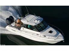 Everglades Boats 320EX 2012 Boat specs