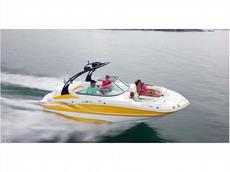 Hurricane Boats SD 2200 I/O  2012 Boat specs