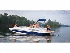 Hurricane Boats SS 201 I/O  2012 Boat specs