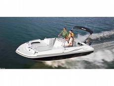 Hurricane Boats SS 211 OB  2012 Boat specs