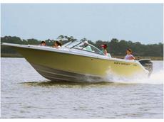Key West 225 DC 2012 Boat specs