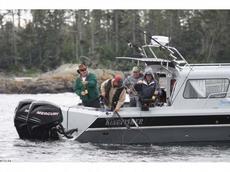 Kingfisher 2425 2012 Boat specs