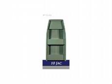 Klamath 10 Jac 2012 Boat specs
