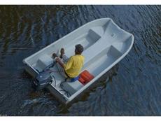 Livingston LV12 2012 Boat specs