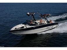 Malibu 23 vRIDE 2012 Boat specs