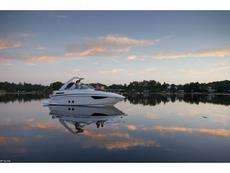 Regal 28 Express 2012 Boat specs