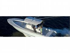 Regulator 32 FS 2012 Boat specs