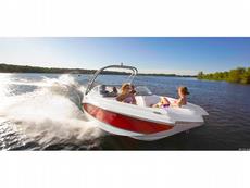 Rinker Captiva 220 MTX 2012 Boat specs