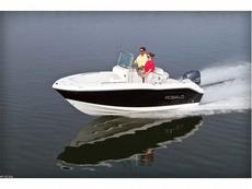 Robalo R180 2012 Boat specs