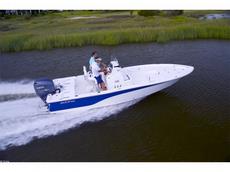 Sea Fox 220XT Pro Series 2012 Boat specs