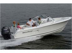 Sea Hunt Escape 220 LE 2012 Boat specs