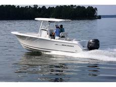 Sea Hunt Triton 240 2012 Boat specs