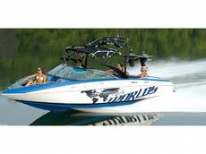 Supra Sunsport 242 2012 Boat specs