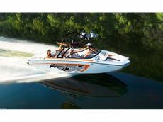 Tige R20 2012 Boat specs