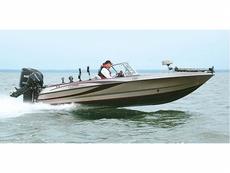 Triton Boats 215 DC 2012 Boat specs