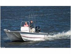 Twin Vee Catamarans 19 ft. Bay Cat 2012 Boat specs