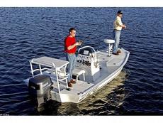 War Eagle Coastal Tomahawk 19T cc 2012 Boat specs