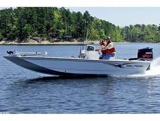 War Eagle Coastal Tomahawk 21T cc 2012 Boat specs