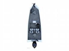 Xpress X21 2012 Boat specs