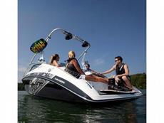 Yamaha 212X 2012 Boat specs