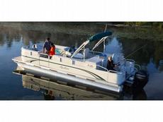 Avalon 24 ft. A Fish  2013 Boat specs