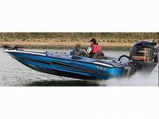 Bass Cat Eyra 2013 Boat specs