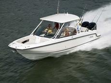 Boston Whaler 270 Vantage 2013 Boat specs