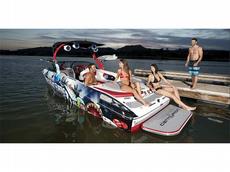 Centurion Enzo SV244 2013 Boat specs
