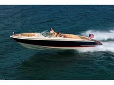 Chris-Craft Launch 28 2013 Boat specs
