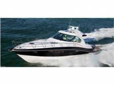 Four Winns V475  2013 Boat specs
