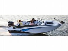 Glastron GTSF 200 2013 Boat specs