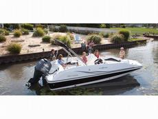 Hurricane Boats SS 202 OB  2013 Boat specs